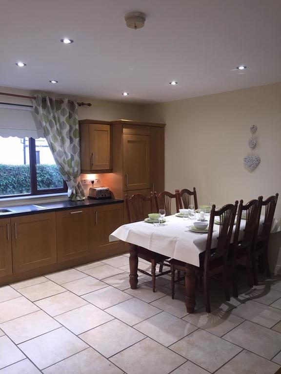 Meadowville Self-Catering Cushendall Exteriör bild